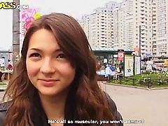 Незнайомець спокушає Медді просто на вулиці
